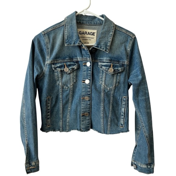 GARAGE BOYFRIEND DENIM JACKET WOMENS M CROPPED FRAY HEM CLASSIC EDGY TOMBOY CHIC - Picture 2 of 12